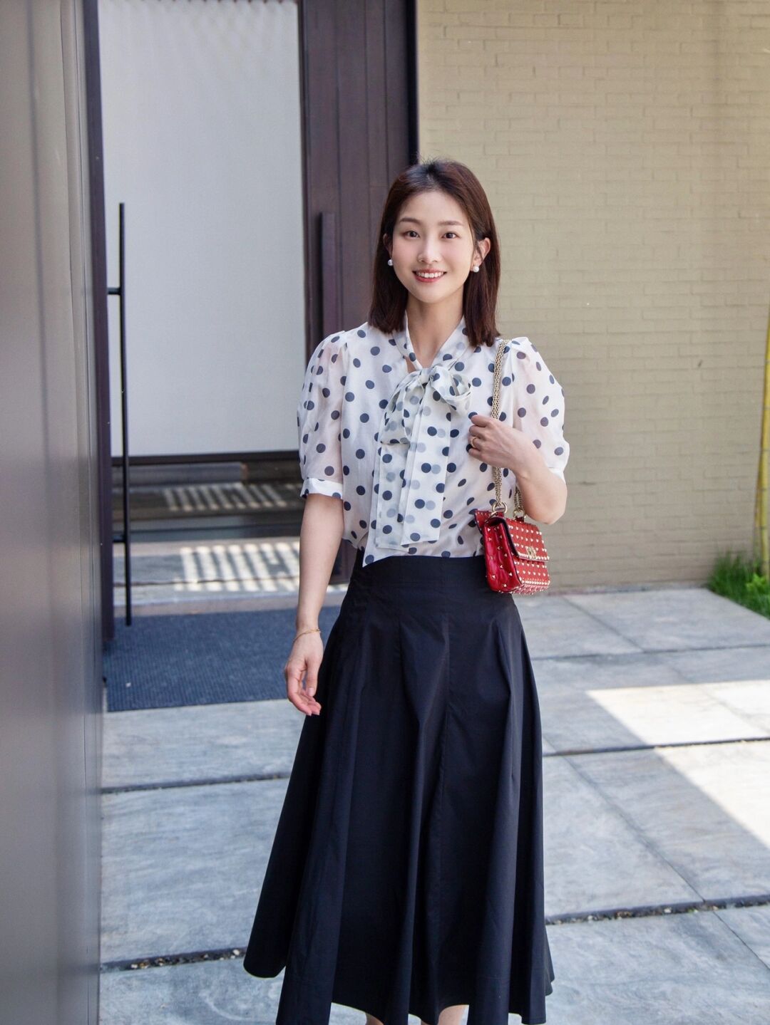 腿粗穿短裙过膝还是不过膝,腿粗穿裙裤怎么显瘦