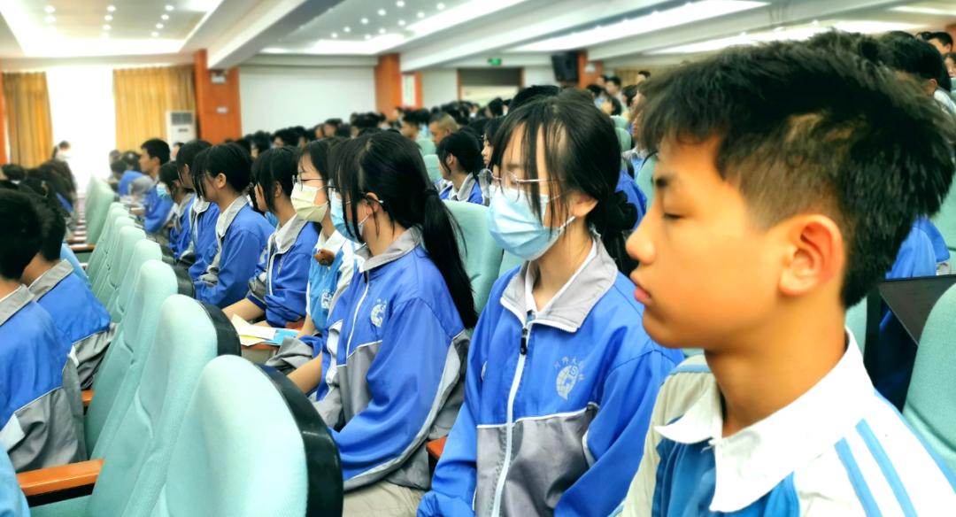 中考考前心理调适专题讲座,中考心理调适与应试技巧分享会