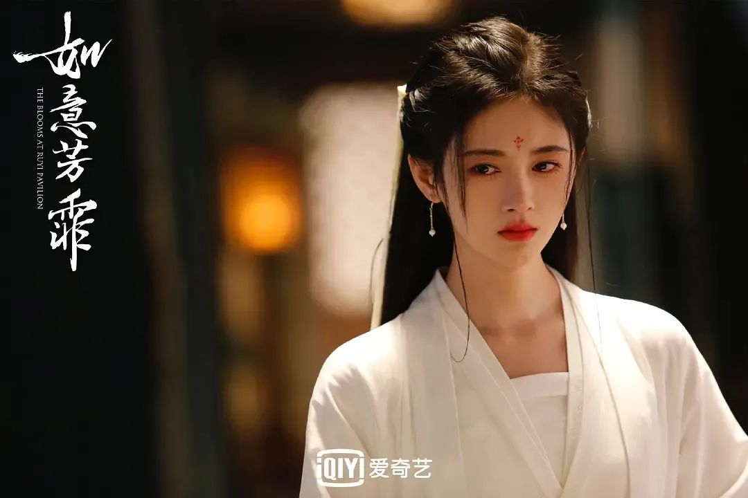 她真美，可还是被糟蹋了！娱乐圈到底有完没完