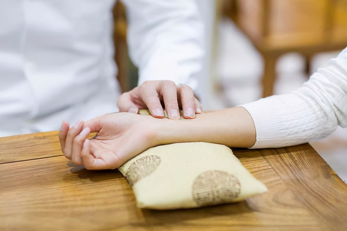 卵巢囊肿是气血亏虚引起的吗,脾肾湿寒卵巢囊肿怎么调理