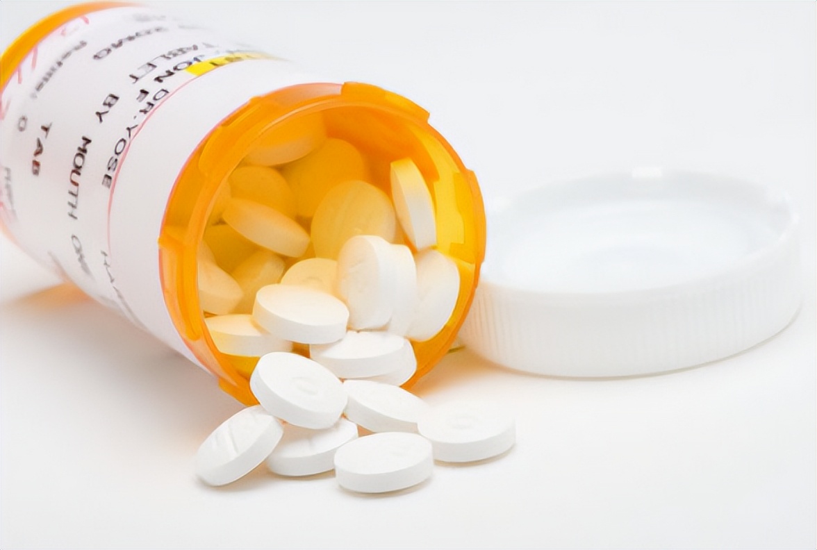 南京女老板被男司机下*情催**药,药效过强,使其当众出丑酿成悲剧