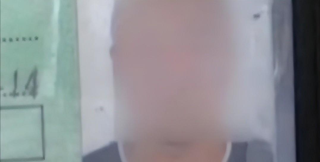 44岁大妈和46岁小伙网恋,46岁大妈和3个90后男子网恋