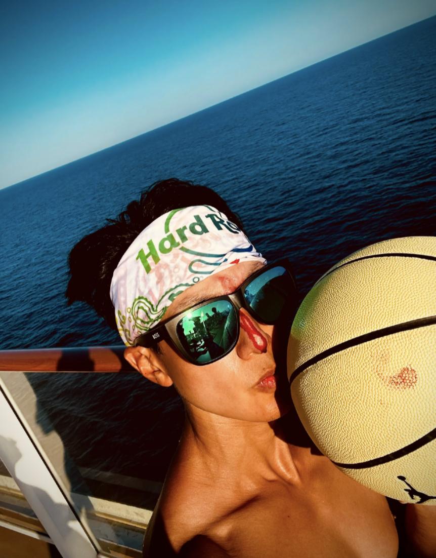 吴尊哭了现场视频,吴尊反篮完整视频