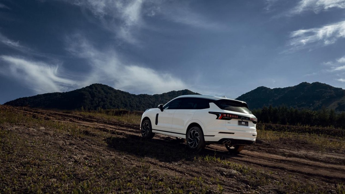 24款领克09mhev沉浸式体验,领克09mhev七座ultra