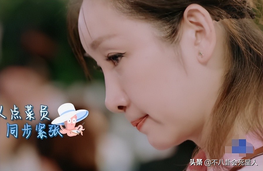 年轻时很美老了很丑的女星,年轻时候不好看老了漂亮的明星