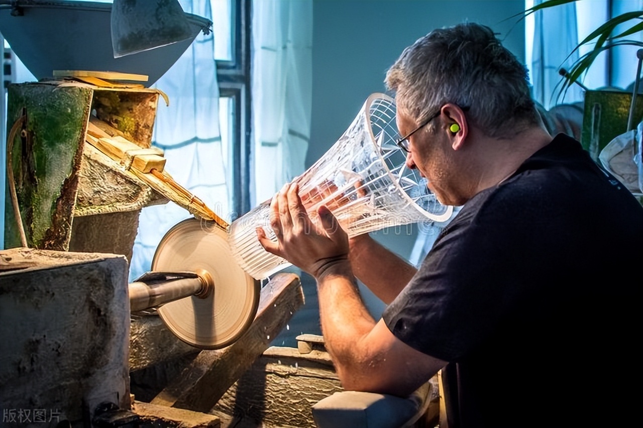 捷克ce认证检测费是多少,捷克ce认证标准是什么