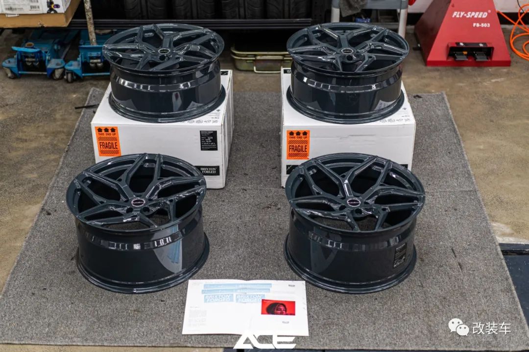 mc20玛莎拉蒂对手,玛莎拉蒂mc20测评模型黑武士