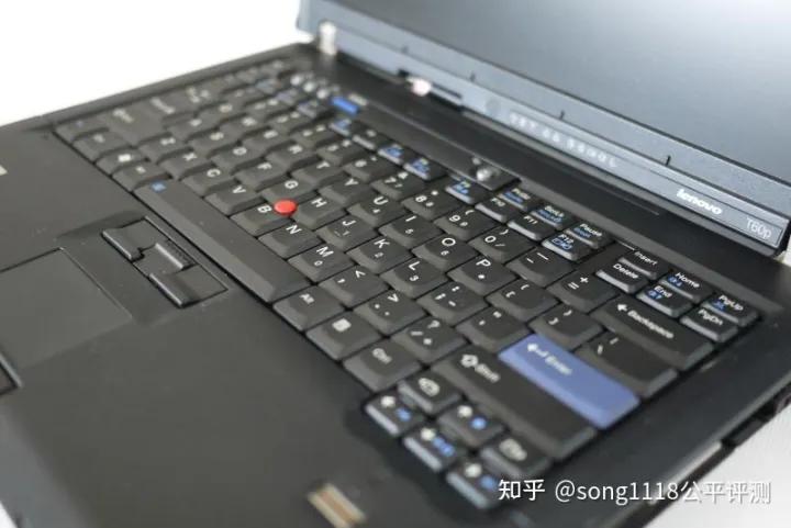经典笔电复刻机51nbT70评测:依然可以ThinkPad!