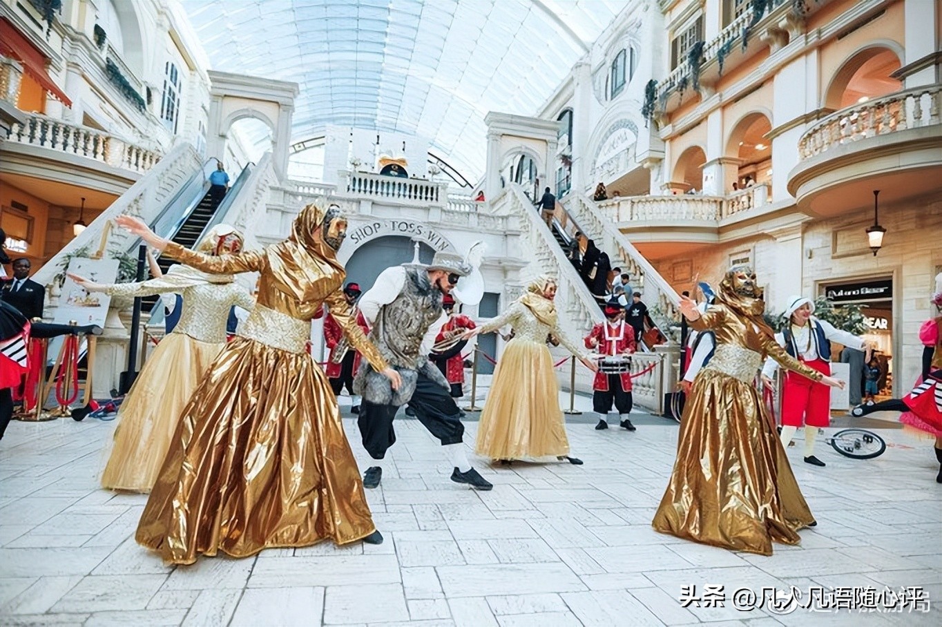 迪拜马卡托购物中心,迪拜购物中心各个专柜地图