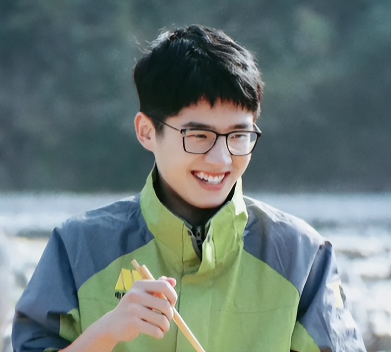 周冬雨被观众炮轰的电影,周冬雨被质疑视频