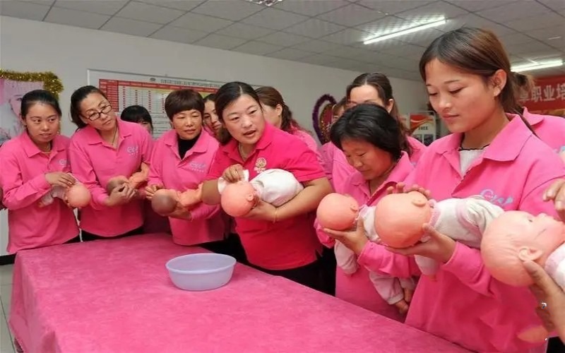 什么低成本生意一年可以赚20万,无本生意做什么最赚钱