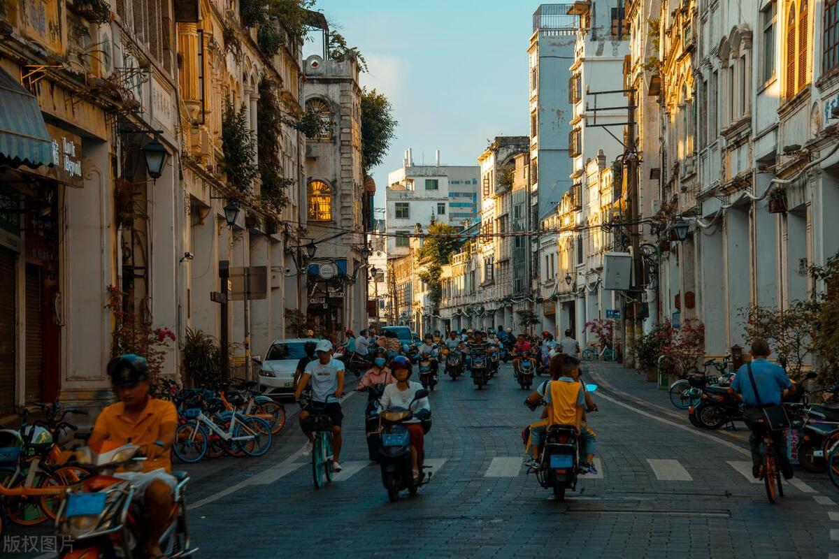 出国打工是不是真的好赚钱,40了还适合出国打工吗