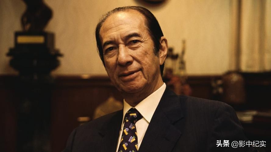 赌王何鸿燊用的是金丝楠木棺材吗,赌王何鸿燊棺材是什么木头做的