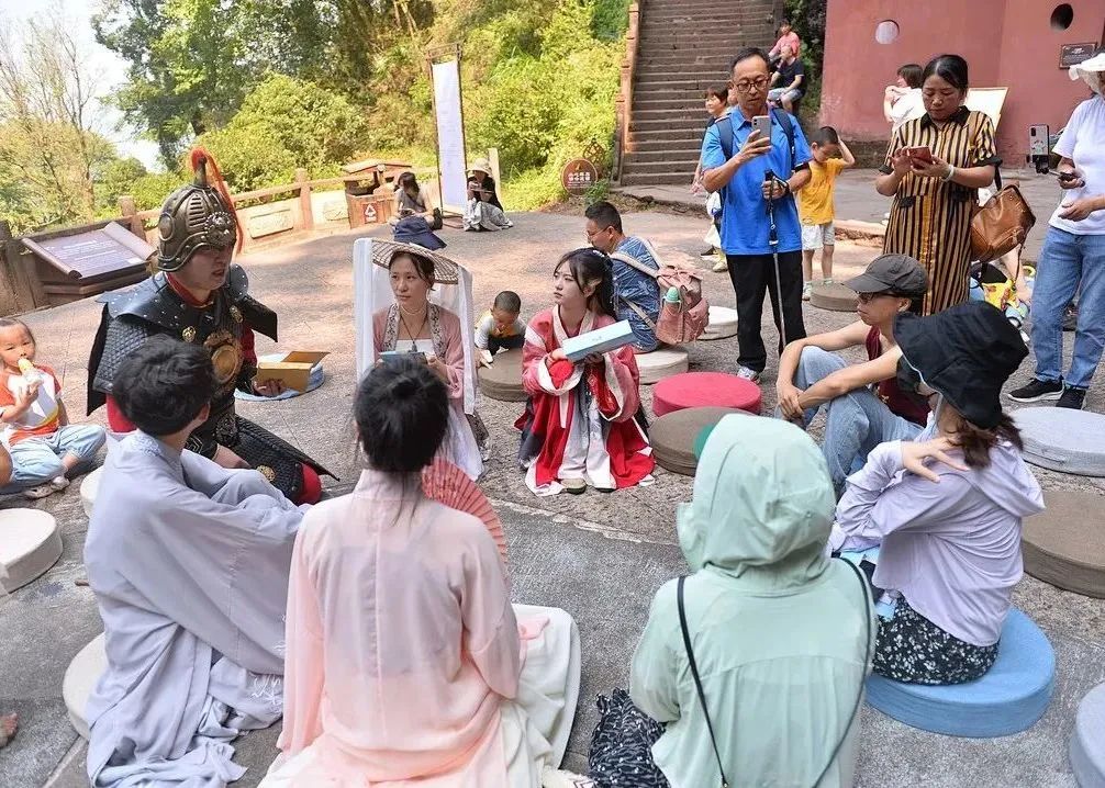 安徽齐云山夜爬攻略,安徽齐云山风景旅游攻略