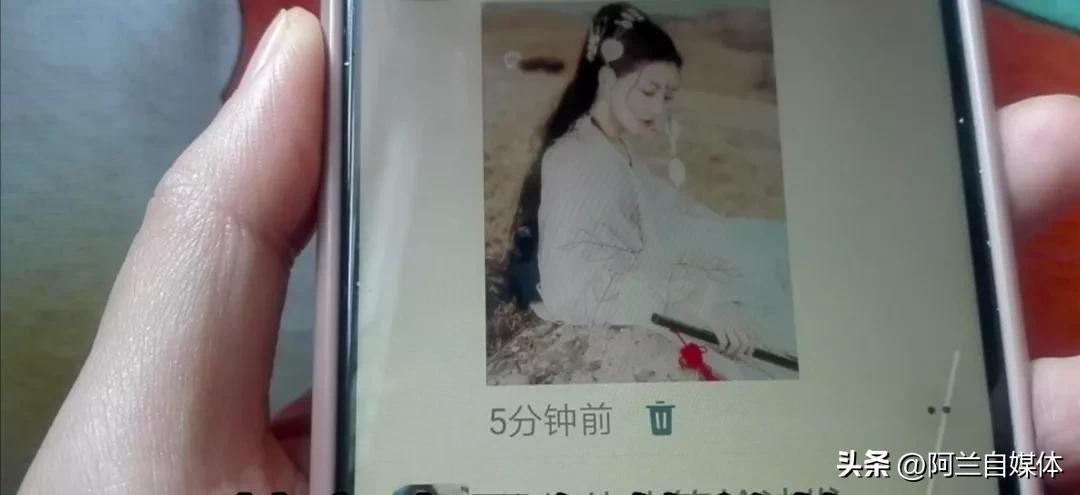 打开微信把相片做成视频,微信朋友圈怎么把照片做成视频