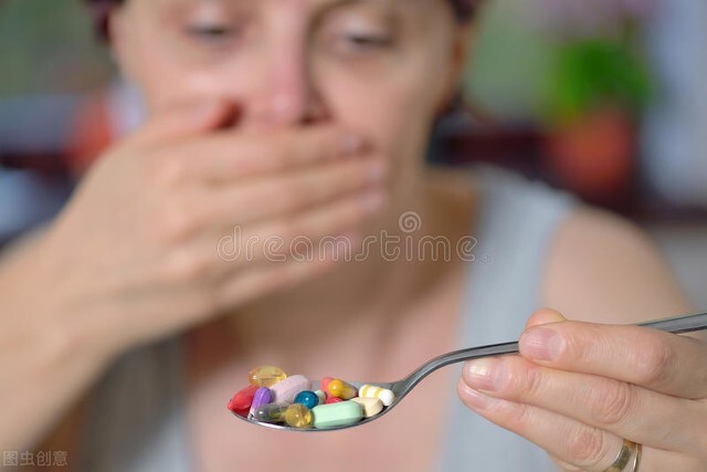 抑郁状态可以吃抗抑郁药吗,抑郁状态可以吃抑郁症药物吗