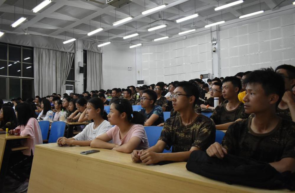 思想政治工作应具备的8种素质,如何改进思想政治工作的方式方法