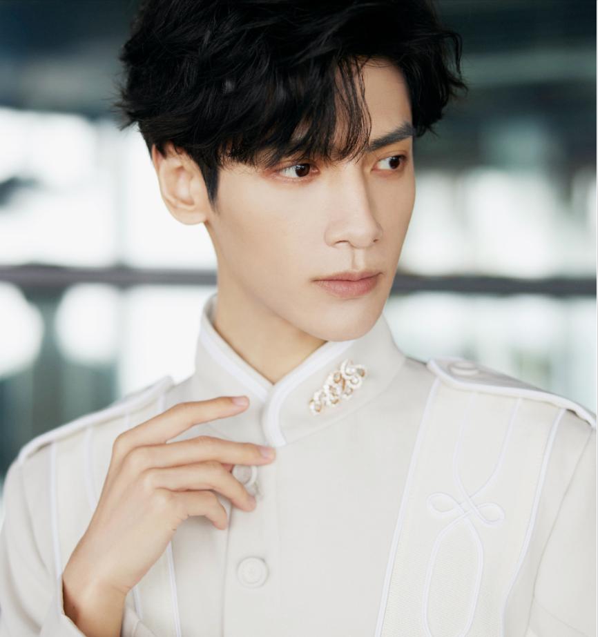 蒋欣与董洁,蒋欣瘦成杨幂