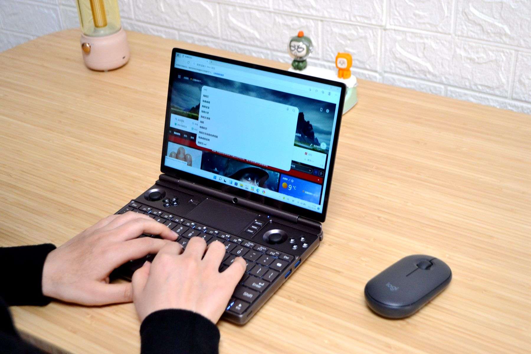 没有独显也能玩3A大作！AMD6800u加持的GPDWINMax2掌机到底有多强