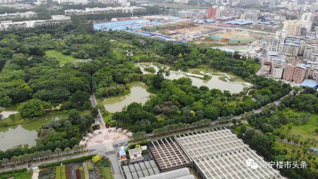 房企扎堆争抢热门地块,42家房企争一块地楼市真回暖了吗