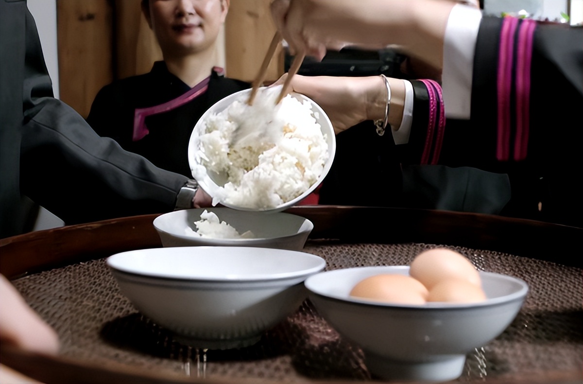 福安畲族婚礼拜堂,畲族女方不拜堂