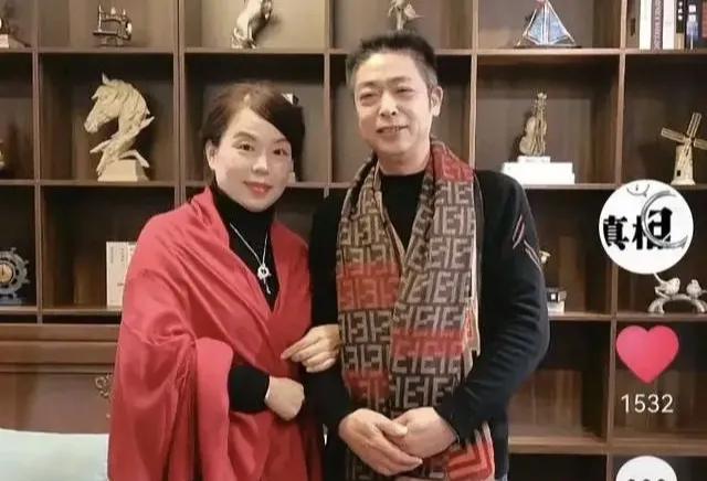 北海舅舅直播，称二八真相已出，暗指许敏炒作，郭威有对父母动手