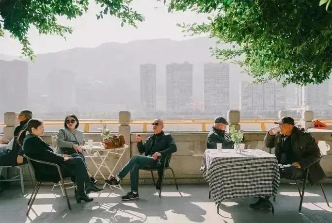 中国唯一用欧元买菜的江南小城,这座城市遍地都是豪车