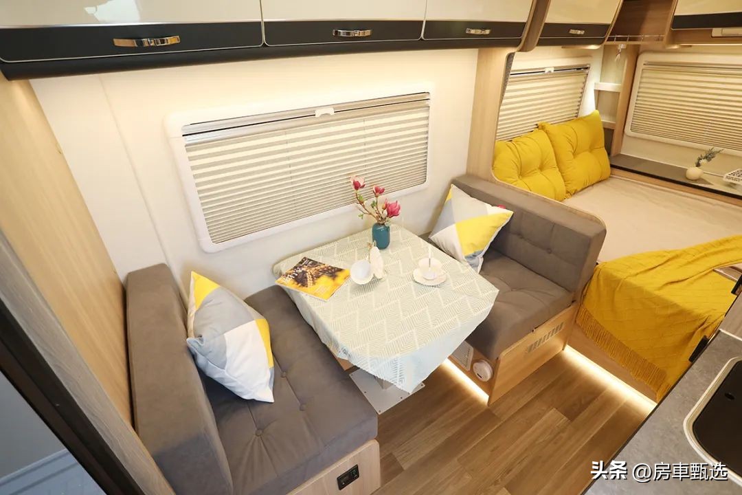 豪华型干湿分离房车,爱旅490拖挂房车价格