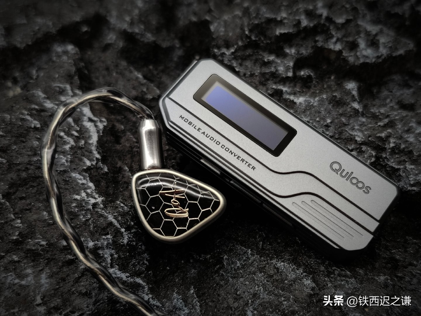 乾龙盛mc01和飞傲解码耳放对比,乾龙盛mc01se测评