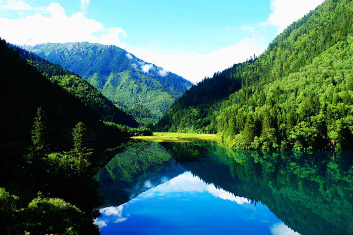 如果一生只去一个古城,一生去一次九寨沟