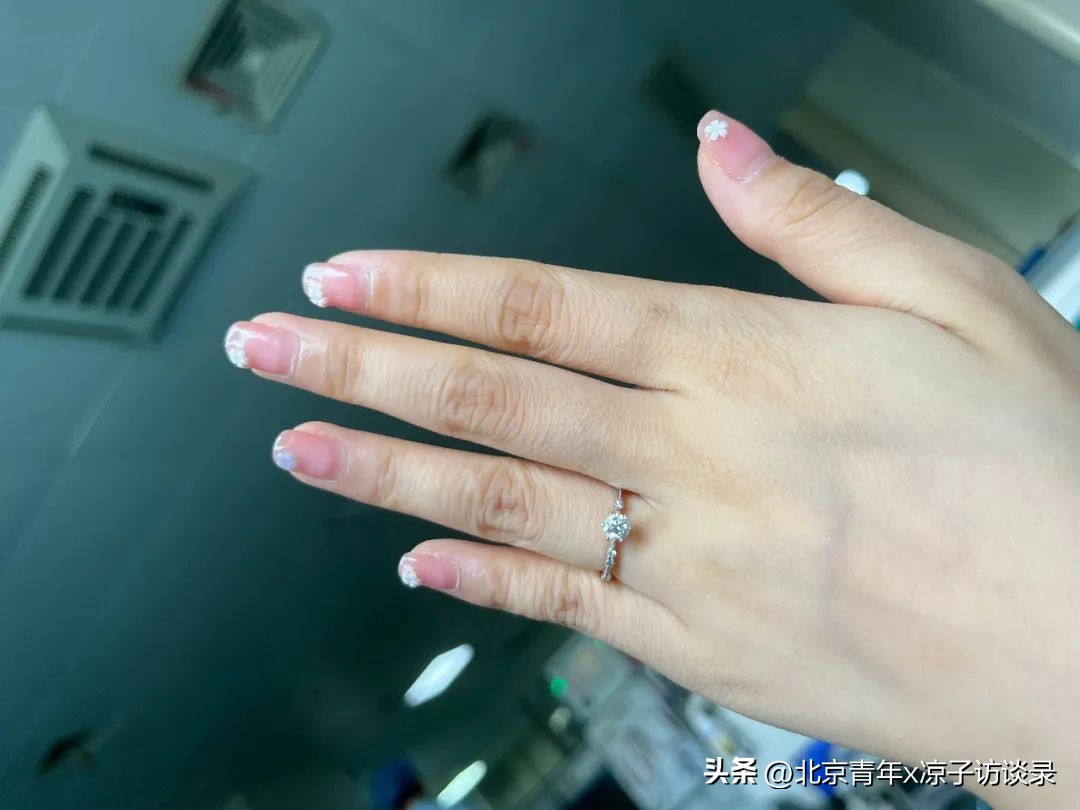 半年没来月经，去了医院后，才知道自己是“石女”