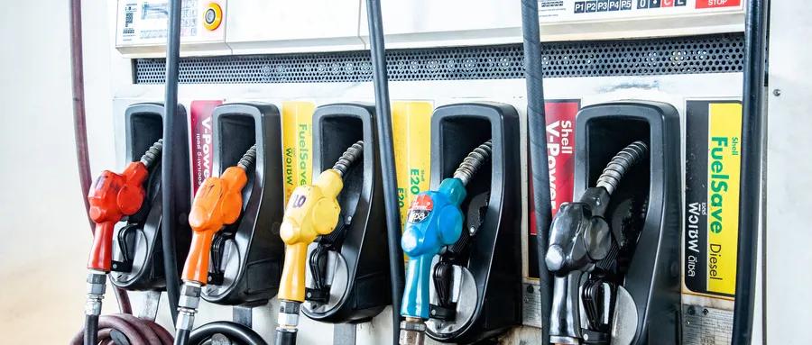 加油站免费洗车冬天为什么不洗,为什么私营加油站便宜还免费洗车