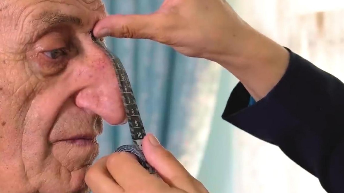 世界上身体部位最奇特的五个人,世界上身体最长的一个部位