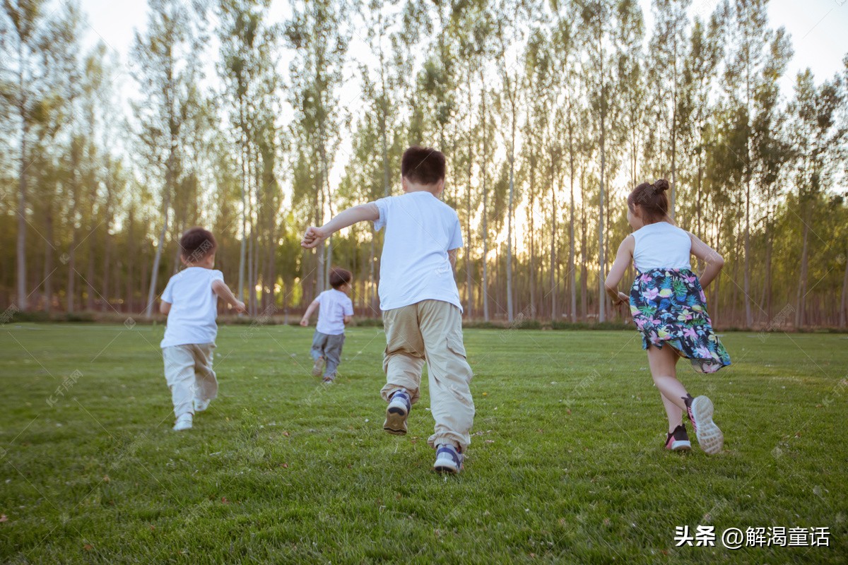 快乐王子头上的钻石,快乐王子有几个版本