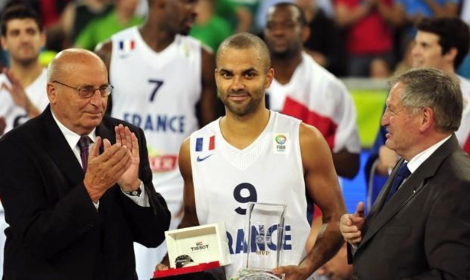 帕克年轻照片,帕克前妻伊娃美艳亮相