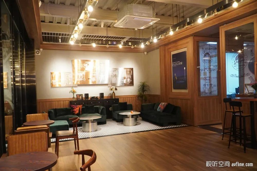 在网红咖啡店听顶级Hi-Fi是怎样体验？试听声雅PSM-368单声道后级