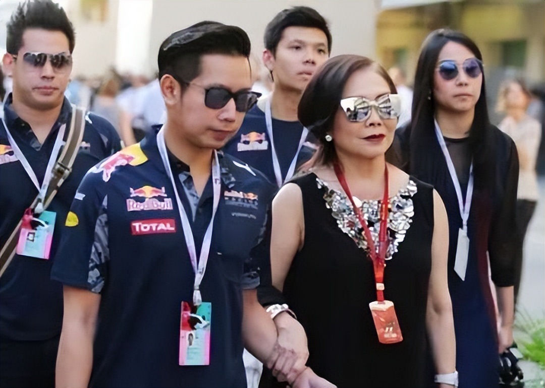 许书标和颜斌生产的红牛饮料,红牛创始人许书标几个儿子