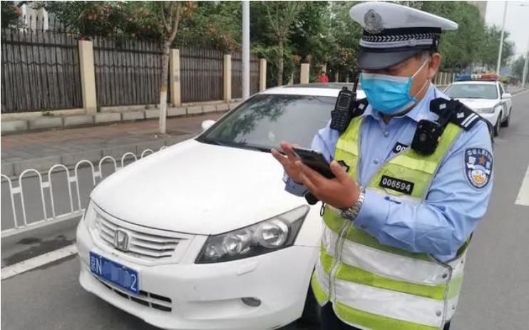 拿到驾驶证多久可以在交管上看见,拿到驾驶证多久后能上高速