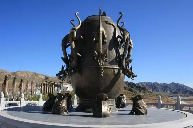 地震仪张衡是怎么预测的,科技这么发达为什么天气预报难准