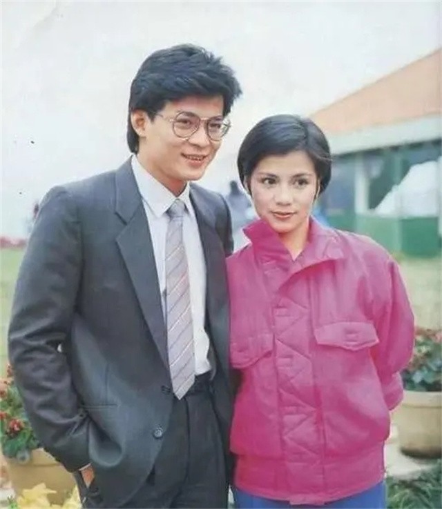 黄日华悼念翁美玲视频,黄日华得知翁美玲去世的消息