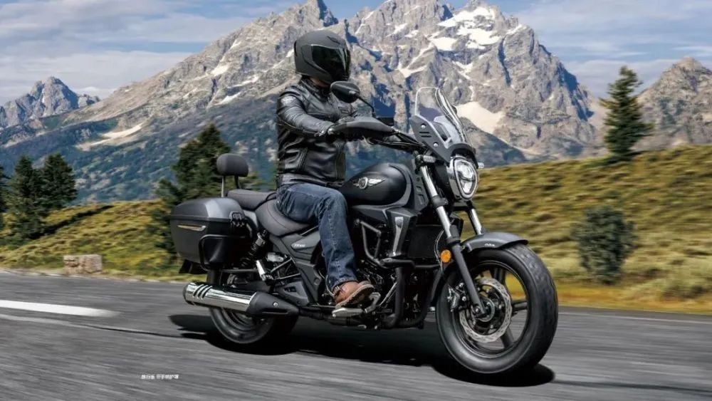 最适合日常骑行的大品牌头盔,gsb头盔大家都选哪一款