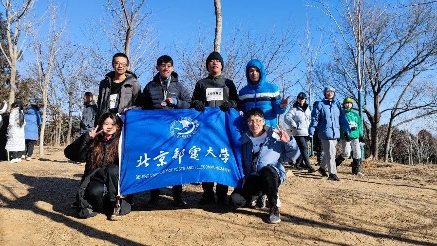 北京“硬核”本科生：手握大奖，从全国6万人中脱颖而出，登上《人民日报》