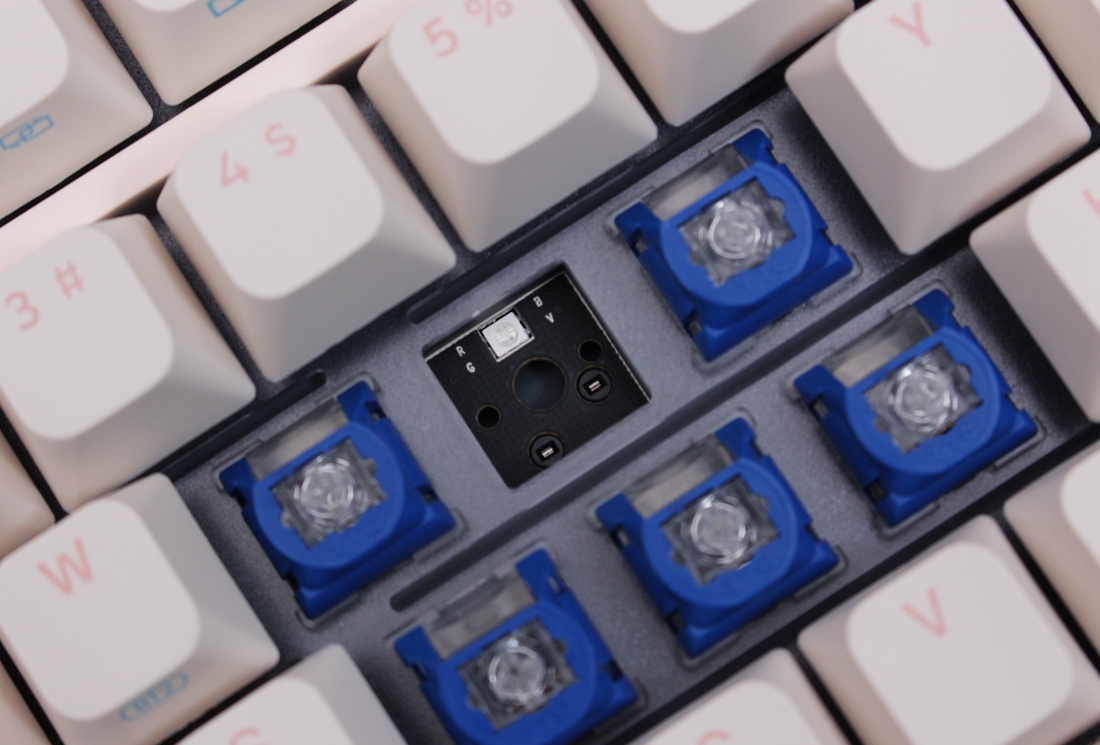 虎八兔键盘f75打游戏怎么样,虎八兔键盘f75测评