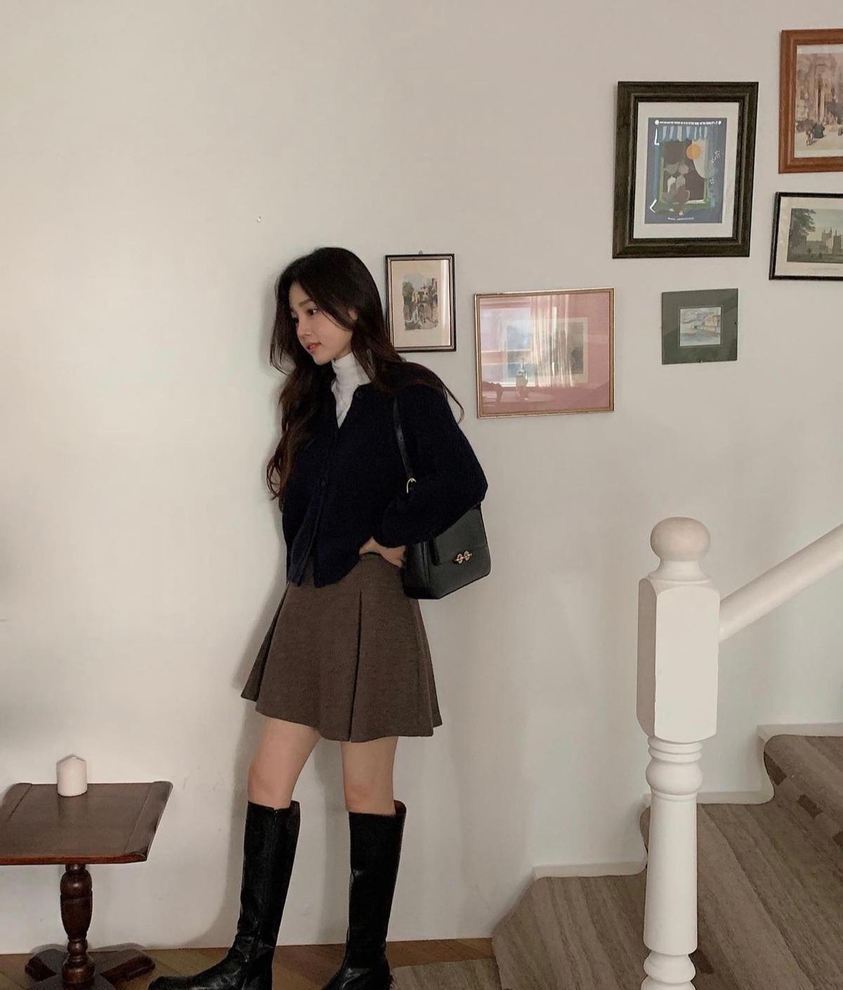 今年流行的长筒靴穿搭,今年最流行穿搭鞋子长筒靴