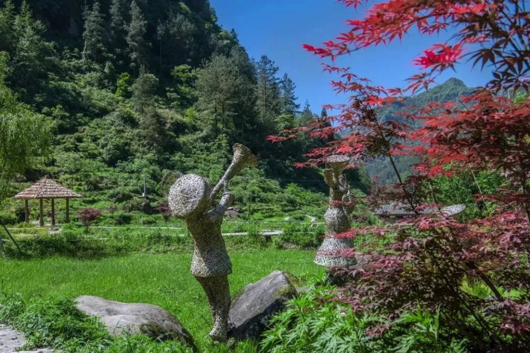 中益乡跑出振兴“加速度”，融创做对了什么？