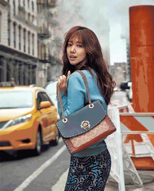 coach最经典女包,coach经典百搭