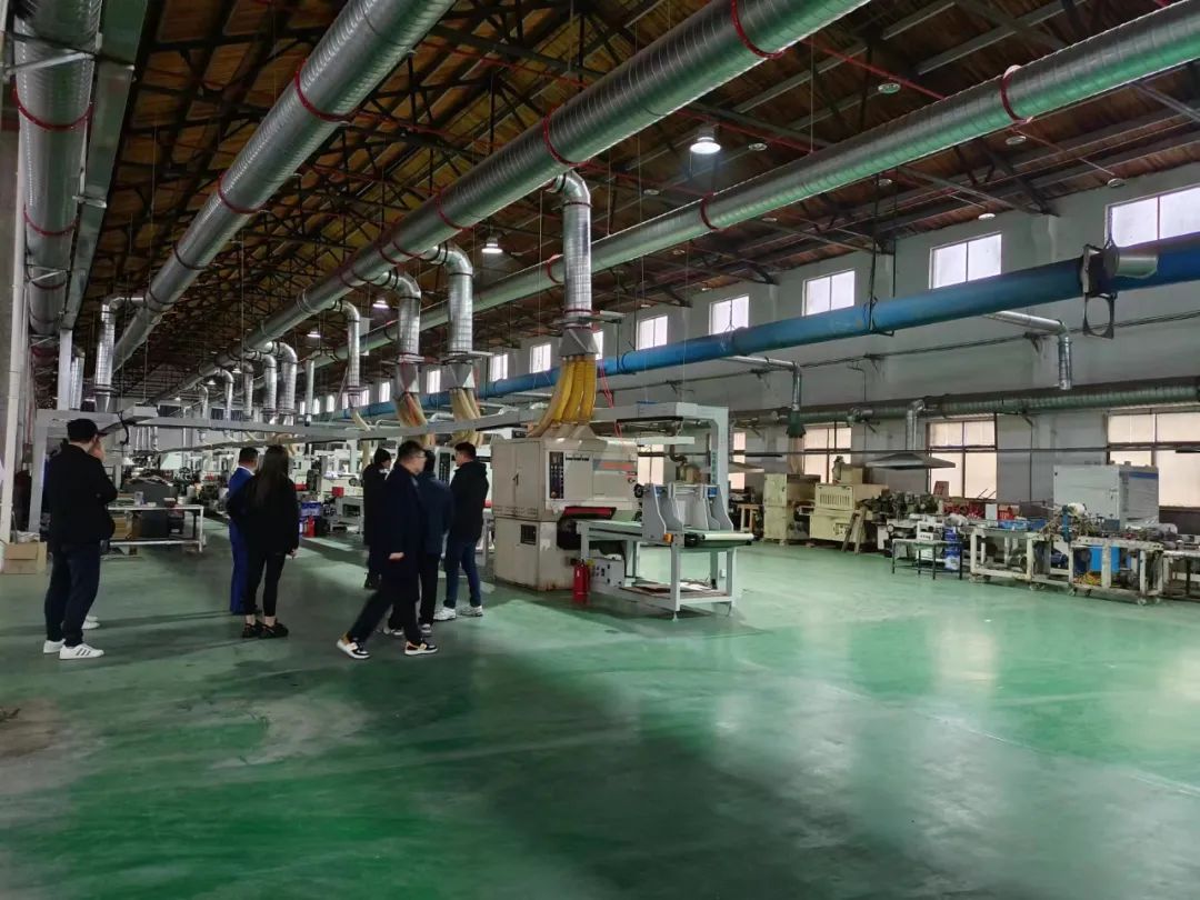 商会报道|秘书长陈忆走访调研常务理事单位林昌地板有限公司