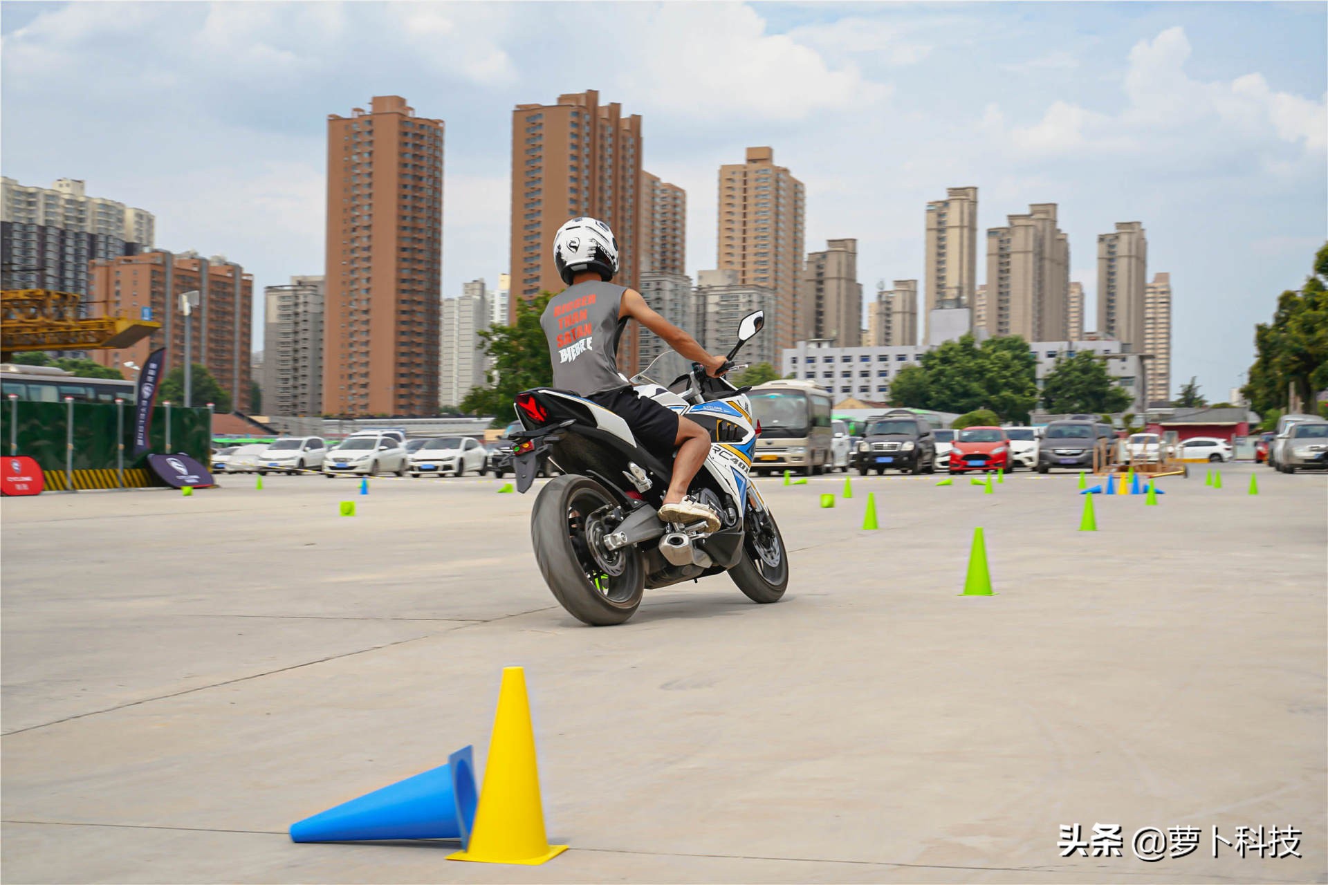 赛科龙rc401跟钱江赛400哪个好,赛400和赛科龙rc401谁更值得入手