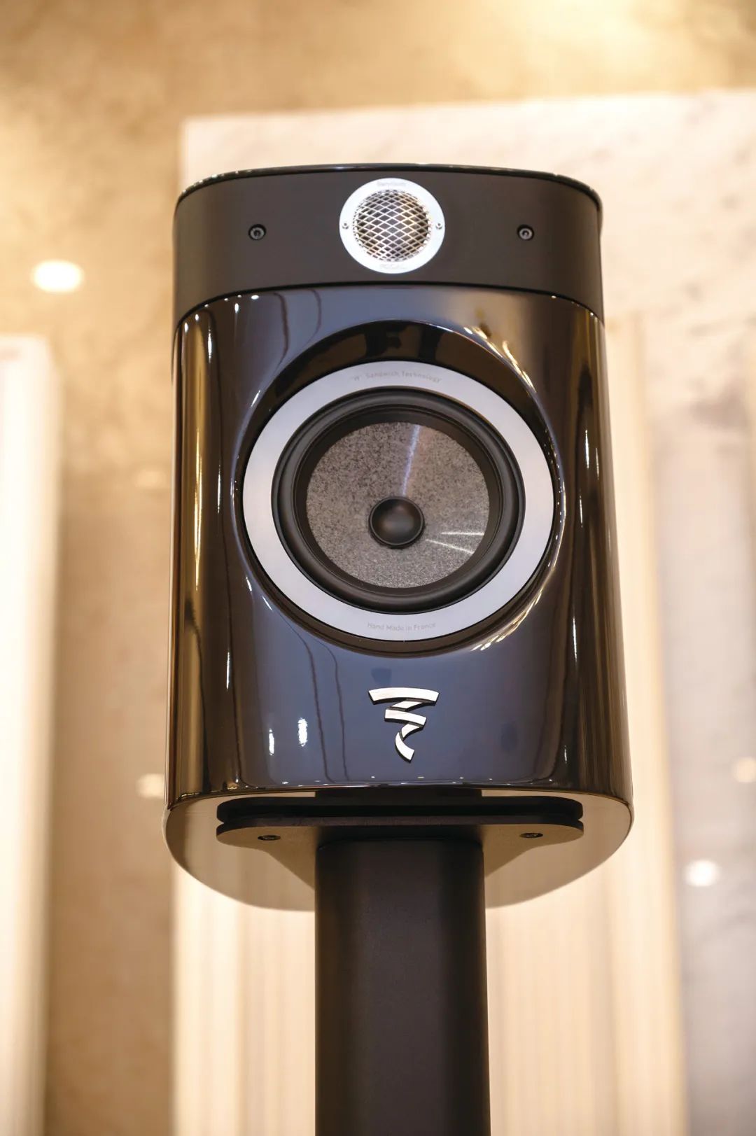 十余万元的准Hi-End级入门套装——首选Focal与Naim的黄金组合