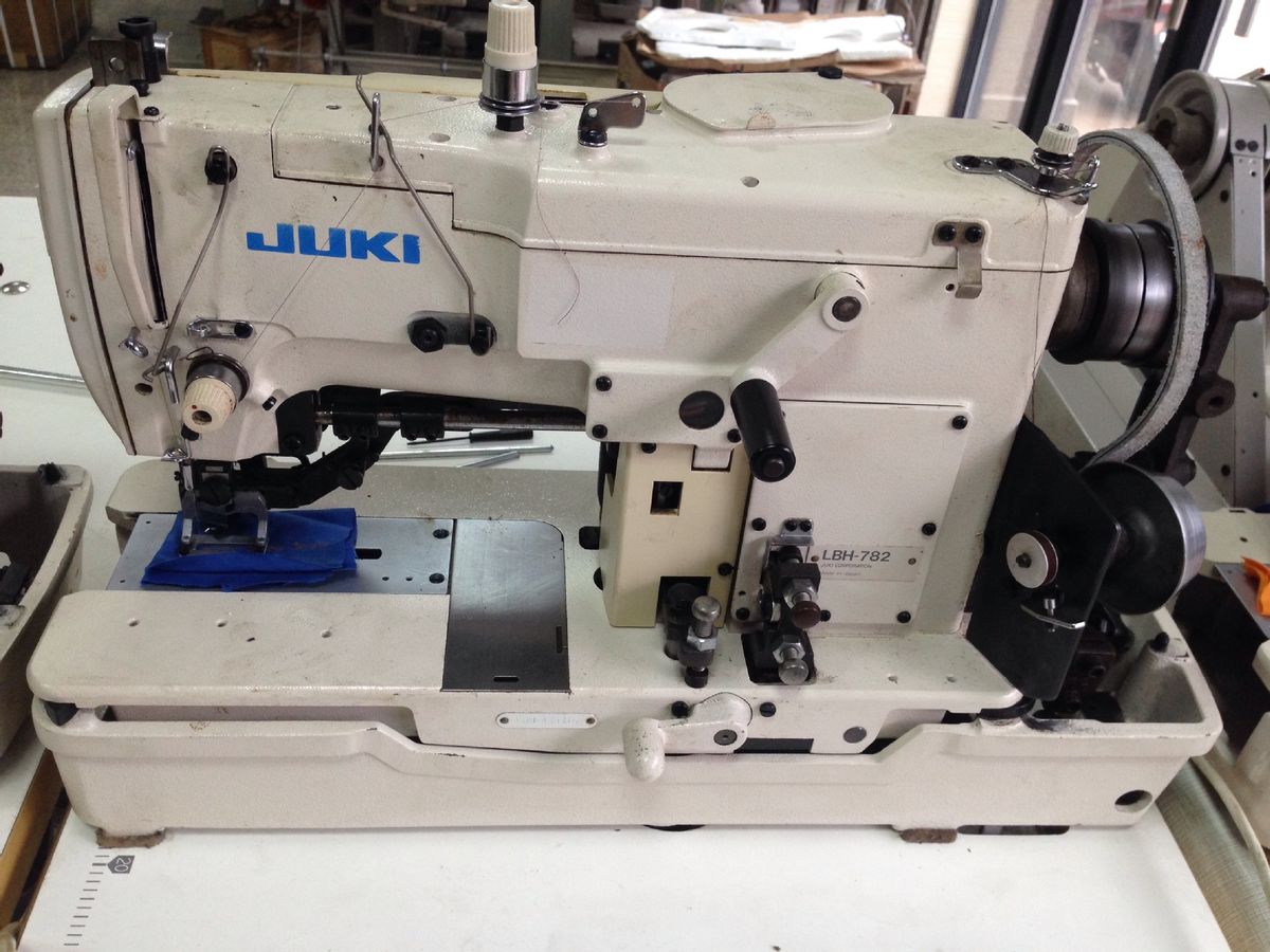 缝纫机锁边机线路过密维修教程,老式缝纫机锁眼机不往前走怎么办